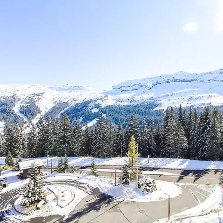 South-facing Newly Renovated 2-bed Les Terrasses D'eos *